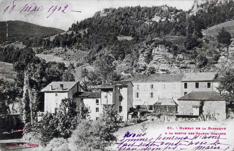 Le hameau des Barraques.