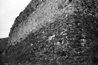 Beaufort-sur-Gervanne.- Les remparts.