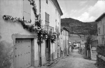 Sainte-Croix.- La rue principale