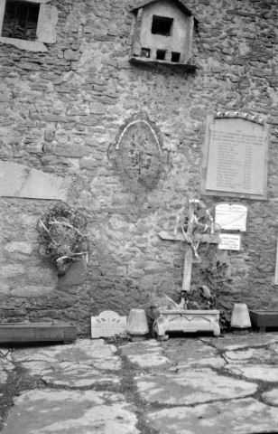 La Chapelle-en-Vercors. - Cour des fusillés.