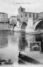 Romans-sur-Isère. - Le pont sur l'Isère et la collégiale Saint-Barnard.