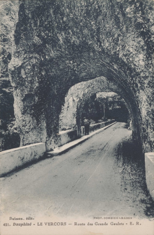 Relations amicales et expéditeurs non identifiés.