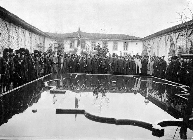 Iran. - Groupe de révolutionnaires Persans, Kesmai et ses principaux lieutenants.